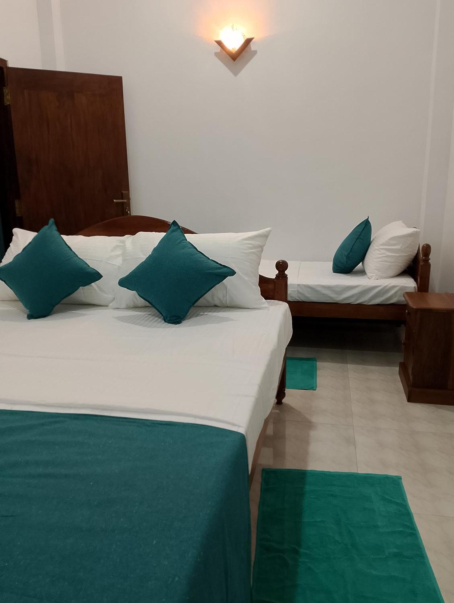 Star Beach Villa Tangalle Extérieur photo