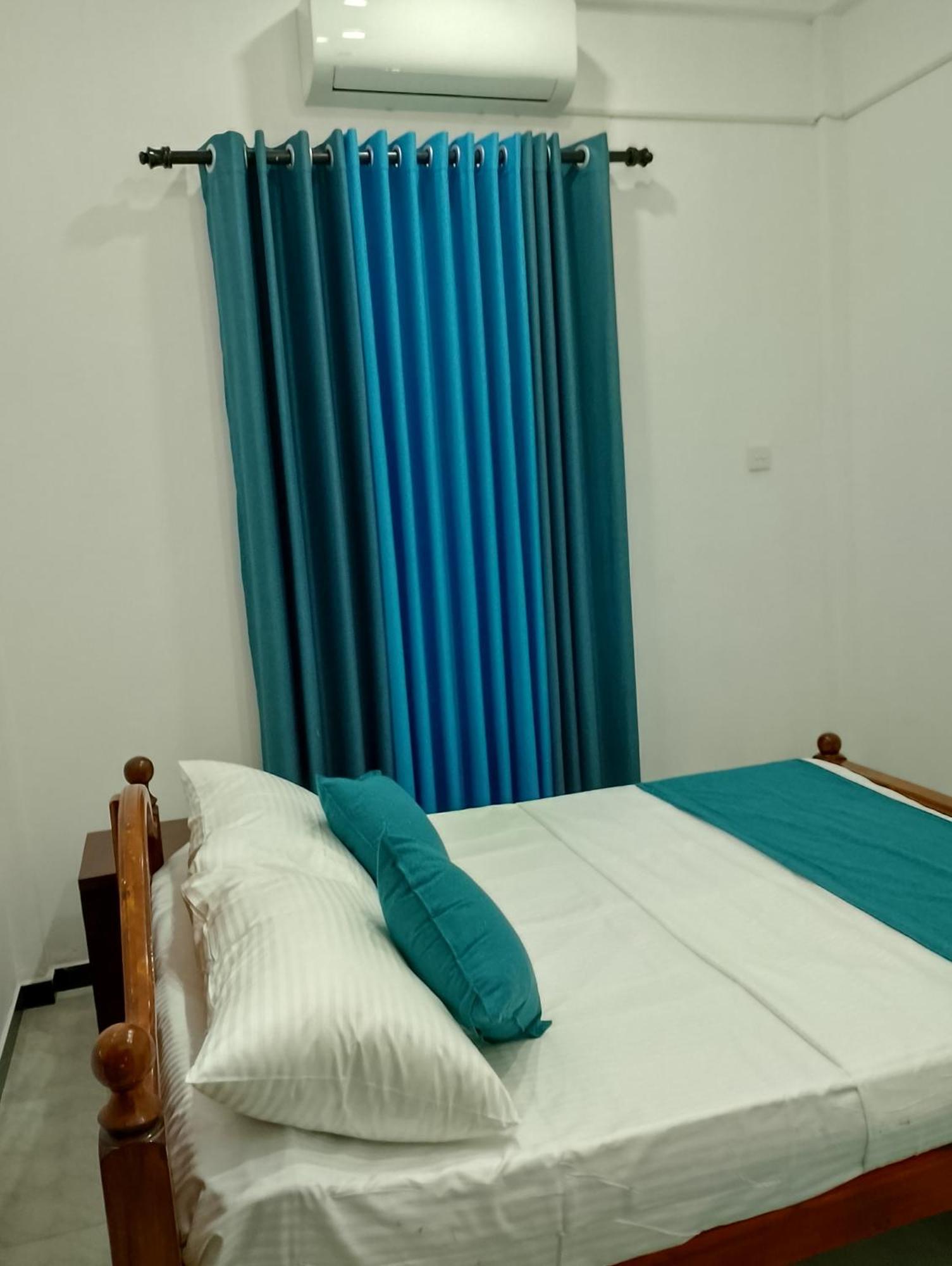 Star Beach Villa Tangalle Extérieur photo